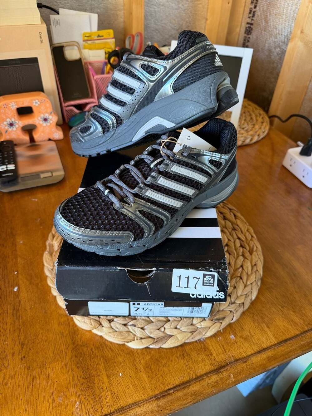 Adidas Adistar Control 5 Size 7.5 Black Metallic Silver Sneakers